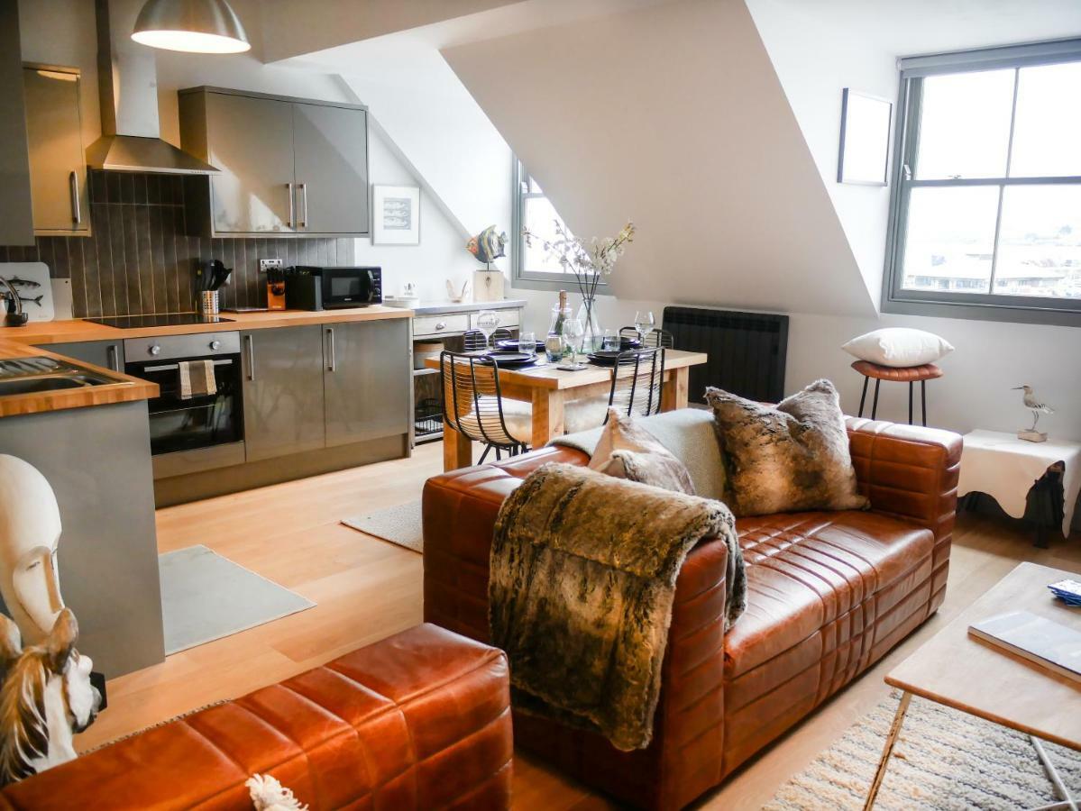 Padstow Escapes - Teyr Luxury Penthouse Apartment Exterior photo